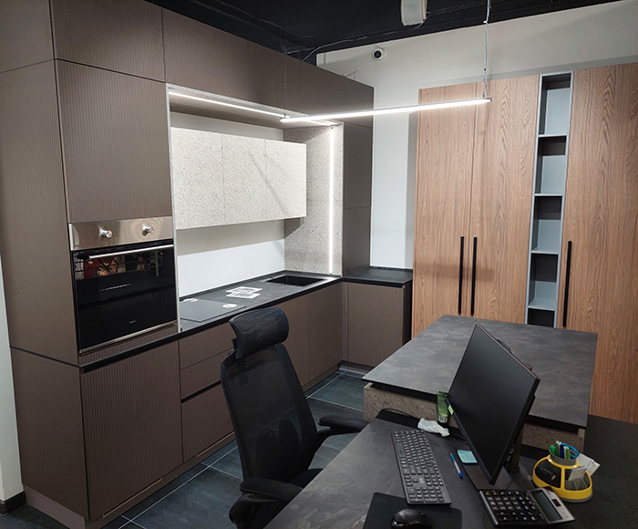 м. Нахимовский проспект